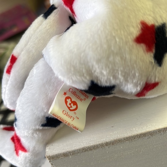 Ty Glory the Bear Beanie Baby - Picture 3 of 3